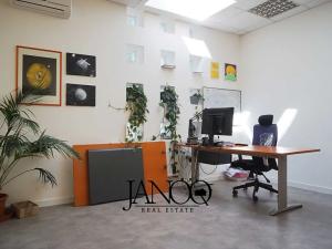 Pronájem kanceláře, Bílovice nad Svitavou, Žižkova, 198 m2