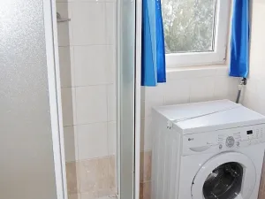 Pronájem pokoje, Praha - Petrovice, Edisonova, 12 m2