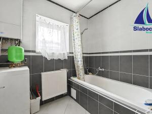 Prodej rodinného domu, Praha - Satalice, K cihelně, 220 m2