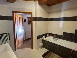 Prodej chalupy, Nová Paka, 185 m2