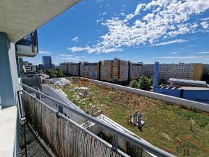 Pronájem bytu 2+kk, Praha - Stodůlky, Petržílkova, 76 m2