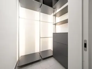 Pronájem bytu 2+kk, Praha - Nusle, Jaromírova, 58 m2