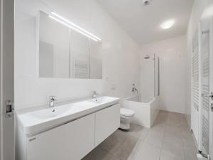 Pronájem bytu 2+kk, Praha - Vinohrady, Balbínova, 68 m2