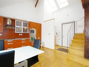 Pronájem bytu 3+kk, Praha - Vyšehrad, Vratislavova, 88 m2