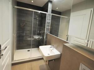 Pronájem bytu 2+kk, Praha - Smíchov, Elišky Peškové, 58 m2