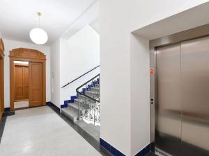 Pronájem bytu 2+kk, Praha - Vršovice, Na spojce, 42 m2