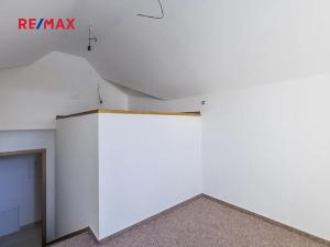 Prodej bytu 3+kk, Svoboda nad Úpou, Nádražní, 65 m2