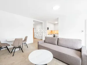 Pronájem bytu 2+kk, Praha - Košíře, Naskové, 60 m2