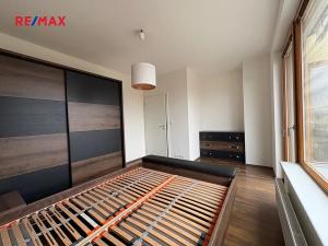 Prodej bytu 3+kk, Praha - Hloubětín, Modrého, 85 m2