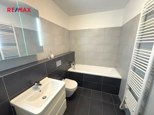 Prodej bytu 3+kk, Praha - Hloubětín, Modrého, 85 m2