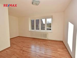 Prodej bytu 3+1, Otvovice, 192 m2