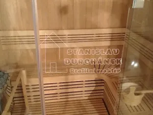 Pronájem výrobních prostor, Praha - Karlín, Pernerova, 89 m2