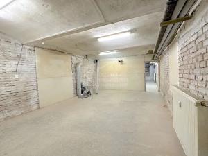 Pronájem výrobních prostor, Praha - Karlín, Pernerova, 89 m2