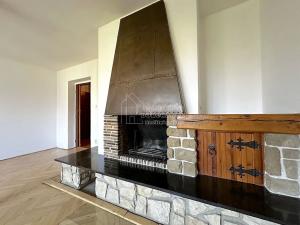 Pronájem bytu 2+1, Praha - Karlín, Pernerova, 79 m2