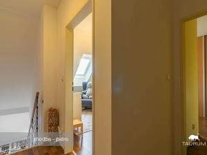 Prodej bytu 3+kk, Jinočany, Mirešická, 68 m2