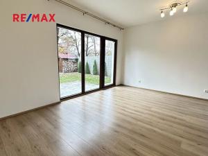 Pronájem rodinného domu, Králův Dvůr, Větrná, 80 m2