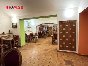 Pronájem obchodního prostoru, Kladno, Jana Palacha, 163 m2