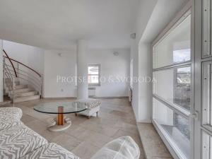 Prodej ordinace, Křižanov, Benešovo náměstí, 530 m2