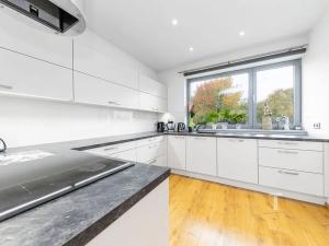 Prodej rodinného domu, Drnovice, 216 m2