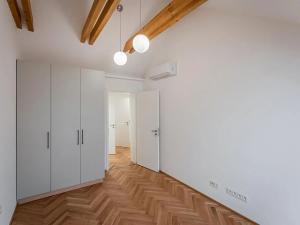 Pronájem bytu 4+kk, Praha - Nové Město, Růžová, 149 m2