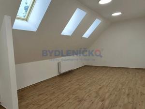 Pronájem bytu 1+kk, České Budějovice, nám. Přemysla Otakara II., 38 m2