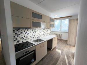 Pronájem bytu 3+1, Uherský Brod, 69 m2