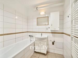 Pronájem bytu 2+1, Znojmo, Fibichova, 55 m2