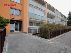 Pronájem bytu 2+kk, Praha - Braník, Jasná I, 42 m2