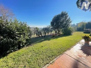 Prodej vily, Monte San Savino, Itálie, 250 m2