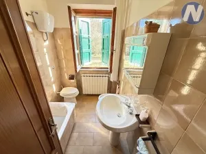 Prodej vily, Monte San Savino, Itálie, 250 m2