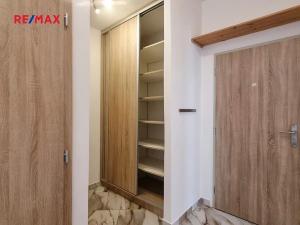 Pronájem bytu 3+kk, Kladno, Kordačova, 79 m2