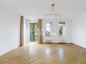 Prodej bytu 6+kk a větší, Praha - Bubeneč, Rooseveltova, 386 m2