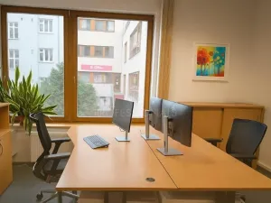 Pronájem kanceláře, Praha - Karlín, Křižíkova, 259 m2