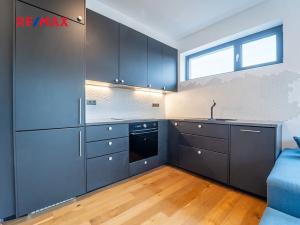 Pronájem bytu 3+kk, Praha - Hlubočepy, Pražského, 67 m2