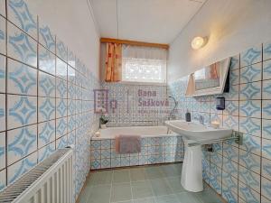 Prodej rodinného domu, Nová Bystřice, Polní, 200 m2