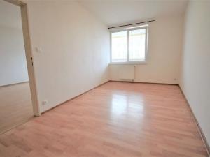 Pronájem bytu 2+kk, Praha - Vysočany, Poděbradská, 65 m2
