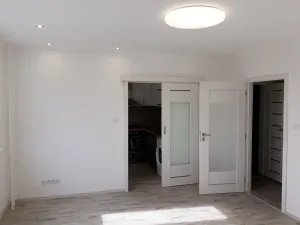 Pronájem bytu 2+1, Hodonín, Šumná, 45 m2