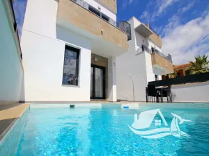 Prodej vily, Torrevieja, Španělsko, 95 m2