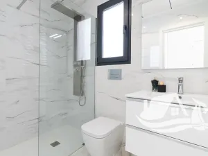 Prodej vily, Torrevieja, Španělsko, 95 m2