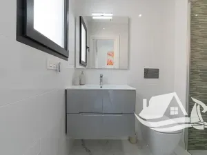 Prodej vily, Torrevieja, Španělsko, 95 m2