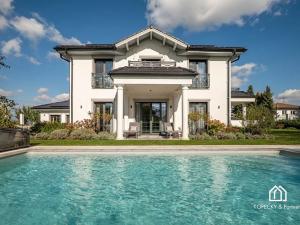 Prodej rodinného domu, Přezletice, Čakovická, 405 m2