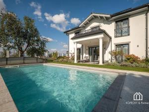 Prodej rodinného domu, Přezletice, Čakovická, 405 m2