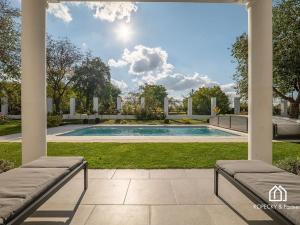 Prodej rodinného domu, Přezletice, Čakovická, 405 m2