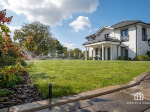 Prodej rodinného domu, Přezletice, Čakovická, 405 m2