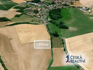 Prodej podílu pole, Jíkev, 3887 m2