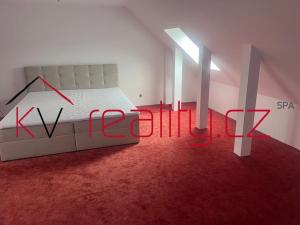 Pronájem bytu 1+1, Lubenec, Chýšská, 50 m2