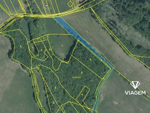 Prodej podílu pole, Luhačovice, 781 m2