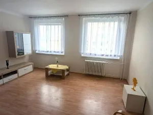 Pronájem bytu 1+kk, Ústí nad Labem, Obvodová, 32 m2