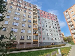 Prodej bytu 3+1, Bruntál, Okružní, 66 m2