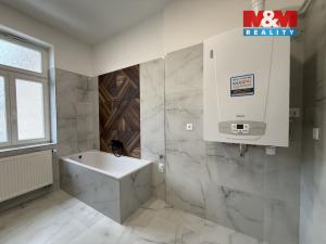 Pronájem bytu 3+1, Karviná - Fryštát, Masarykovo nám., 120 m2